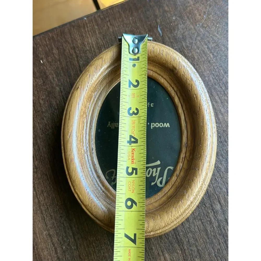 vintage Photocraft natural wood oval picture frame  3.5
